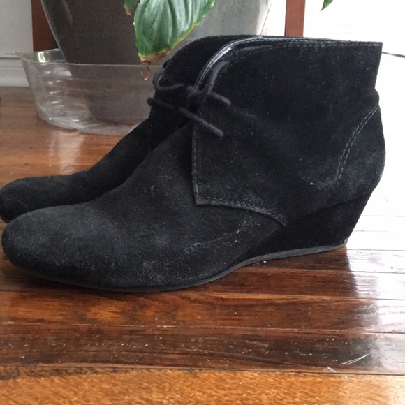 Nine West Black Suede Bootie Heels - Picture 1 of 6
